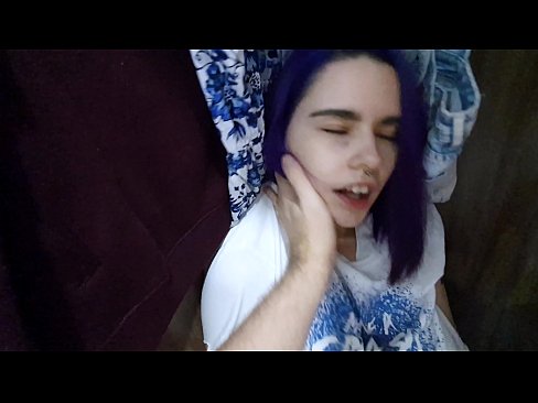 ❤️ 押し入れの中の姉ちゃんを発見し、イクのを手伝う ️ スーパーセックス ❌️❤